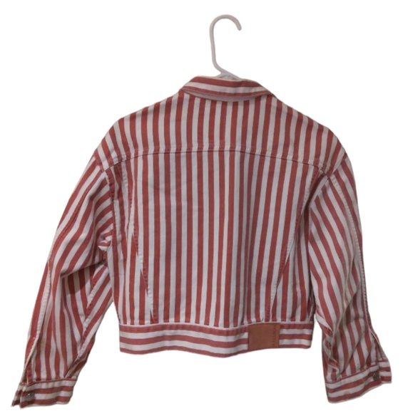 pull & bear red white striped cropped denim jacket womens small - Picture 3 of 5